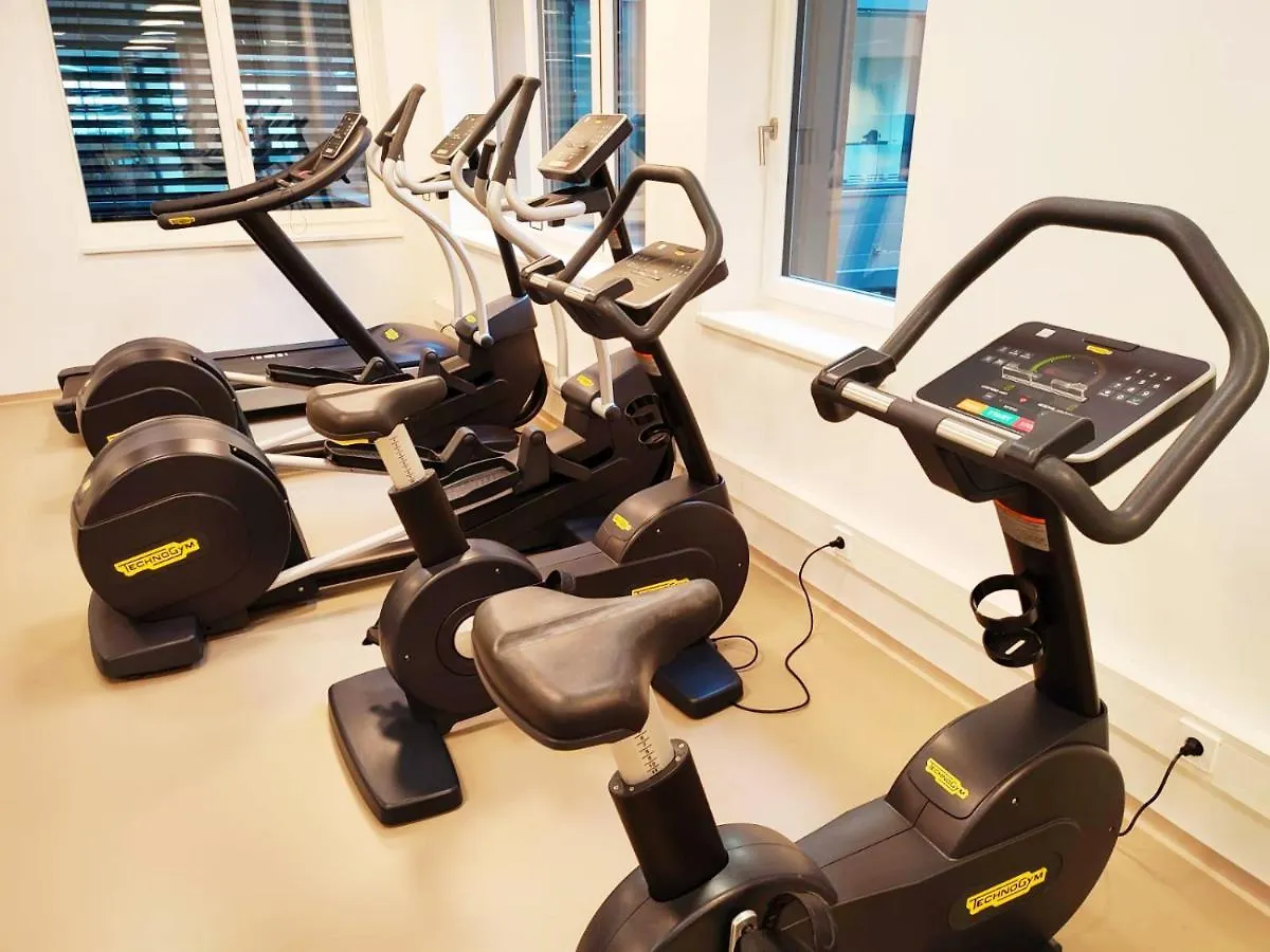 Panorama Apartment Vienna - Free Parking, Sauna & Fitness