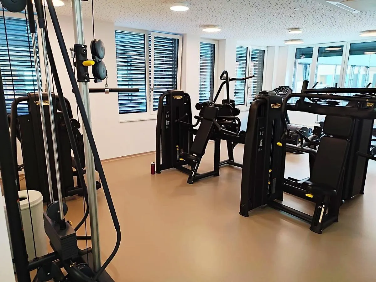 Panorama Apartment Vienna - Free Parking, Sauna & Fitness